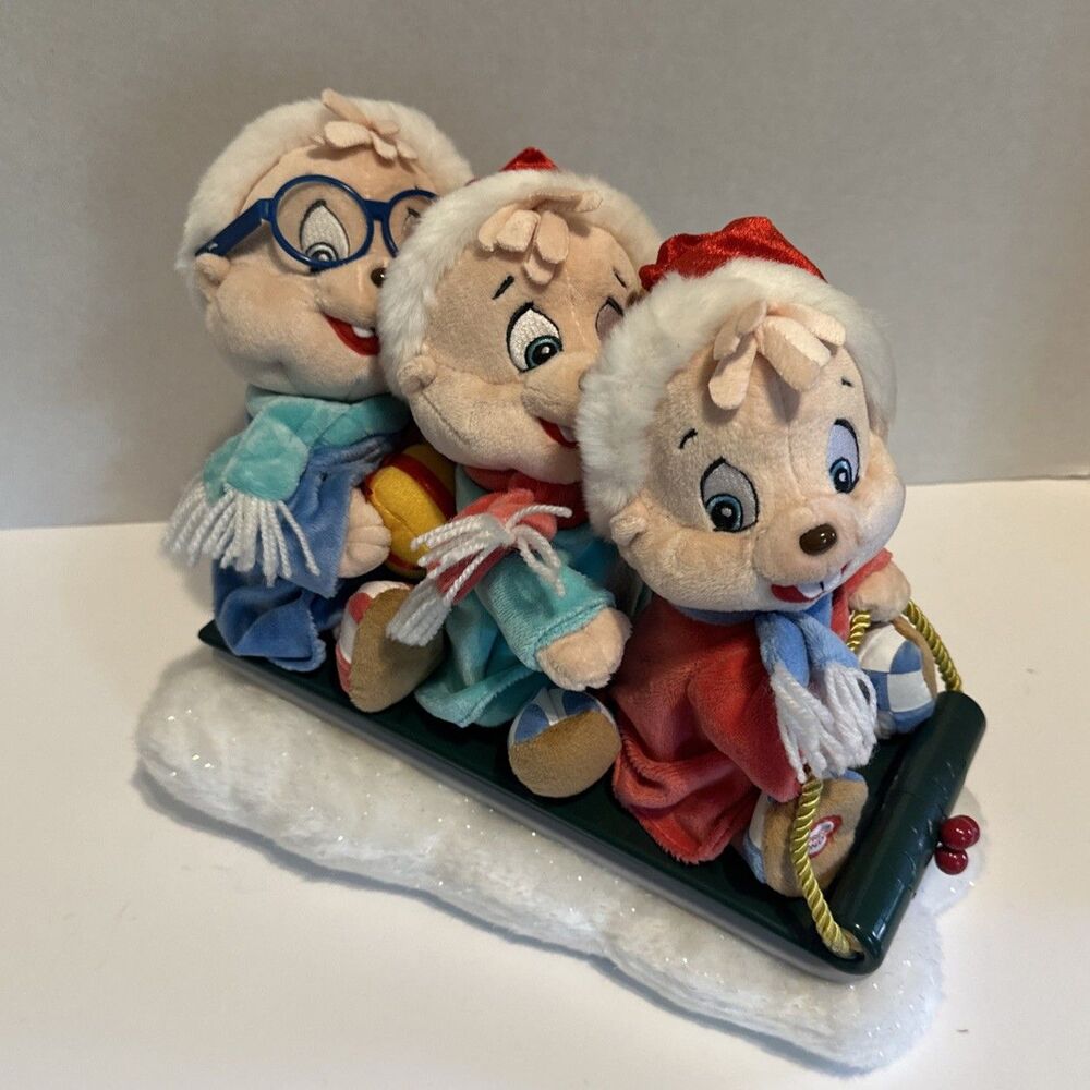Gemmy Alvin & the Chipmunks Animated Christmas Sleigh Musical Decor Working